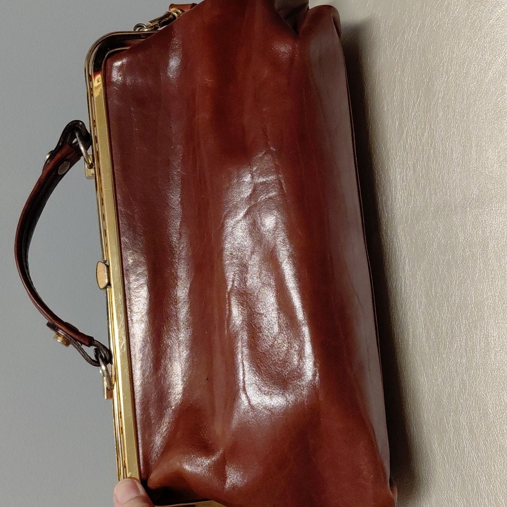 Oroton Brown Leather Handbag - Picture 4 of 10